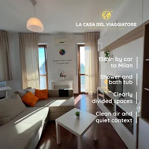 Appartamento La Casa Del Viaggiatore - 4 Ppl- 13min To Milan - Free Public Parking