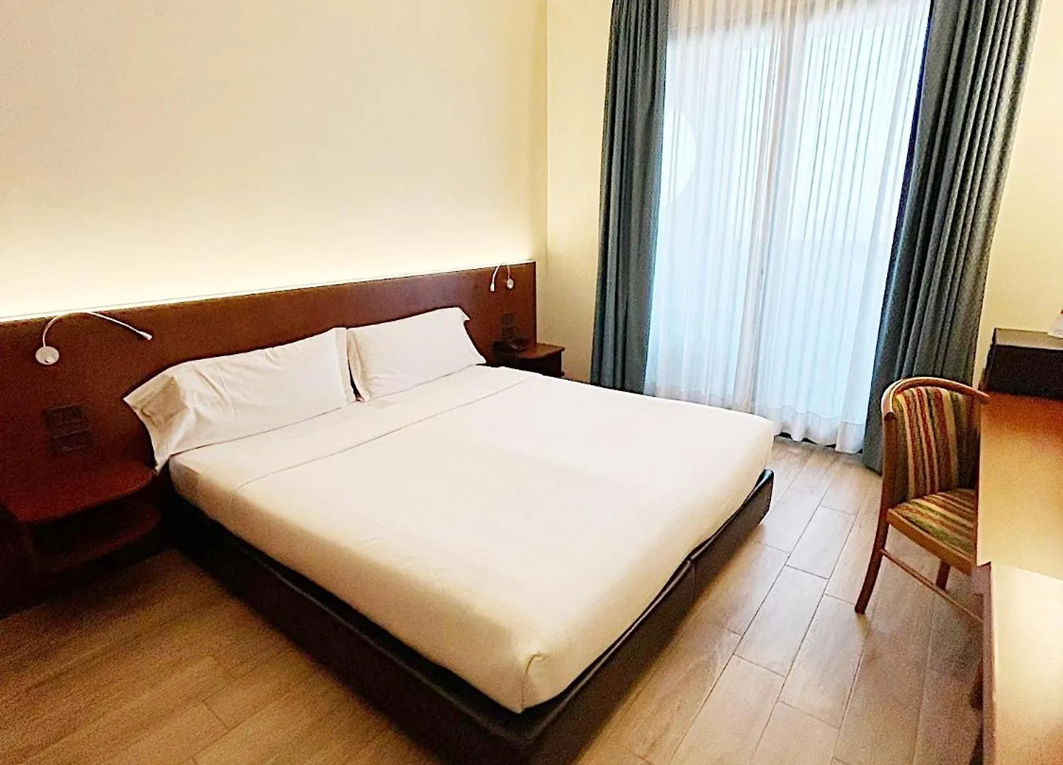Ih Hotels Milano Blu Visconti 3*, Trezzano sul Naviglio